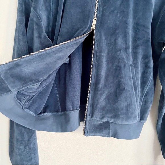SUZIE KONDI Jetta Velour Track Jacket + Tinos Slim Track Pants in Blue - Picture 10 of 16